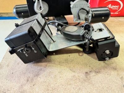 24V Mini Winch System & Camera - 2