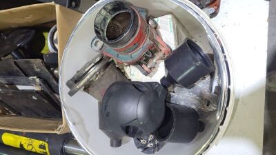 Quantity of Tax Disk Holders & Electrical Trailer Plugs