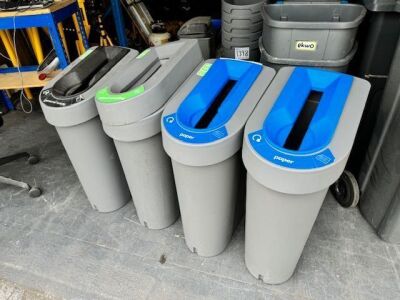 4x 70ltr Recycling Bins