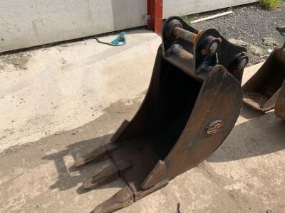 Strickland 18inch Digger Bucket 