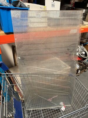 6x 1200x650mm Perspex Sheets