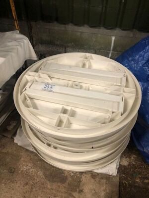 19 x 3' Misc Plastic Round Tables & Qty of Legs  - 2