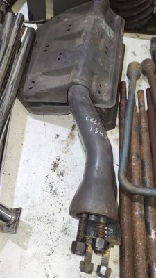 2x Near Side Lorry Mudguard Brackets