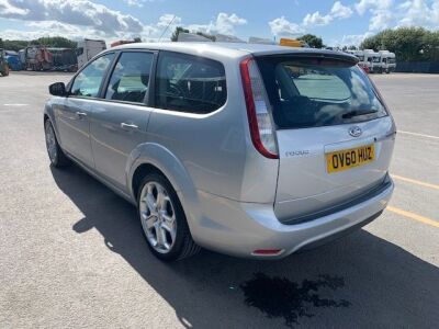2010 Ford Focus Titanium 125 Estate Car - 3