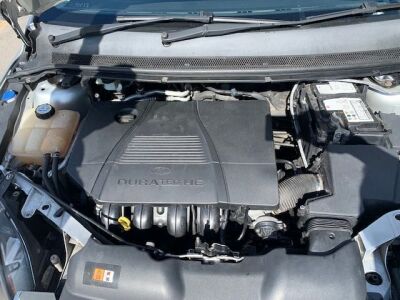 2010 Ford Focus Titanium 125 Estate Car - 14