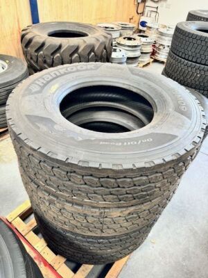 4x Unused Hankook 315/65R22.5 Tyres