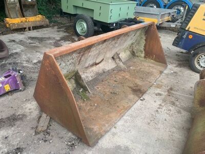 8ft Loading Shovel Bucket