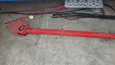 Trailer Chassis Mounted Suzie Bar