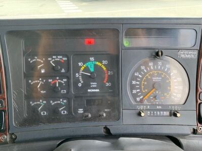 2001 Scania R144L 530 V8 Topline 4x2 Tractor Unit - 19