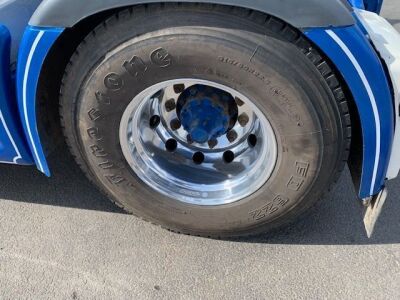 2001 Scania R144L 530 V8 Topline 4x2 Tractor Unit - 23
