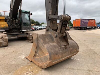 2016 Volvo EC380EL Tracked Excavator - 13
