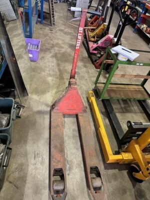 Pallet Truck