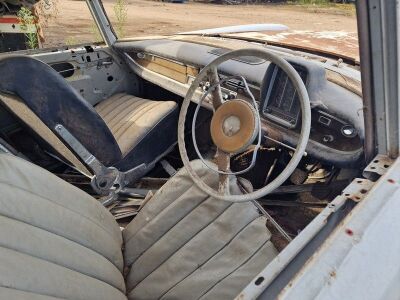 1960 Mercedes 220SB 4dr Saloon Car - 5