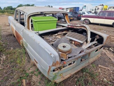 1960 Mercedes 220SB 4dr Saloon Car - 11