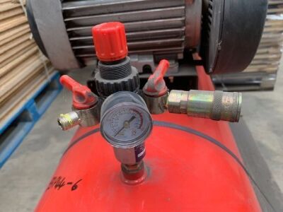 Sealey MDP-90L2 220/240v Air Compressor - 4
