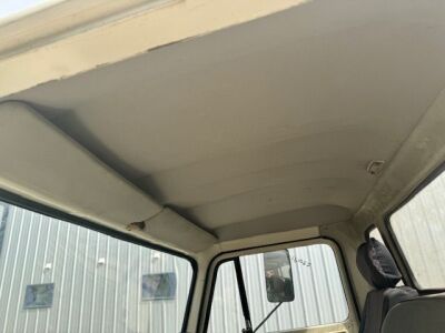 Ford D Series Cab - 6