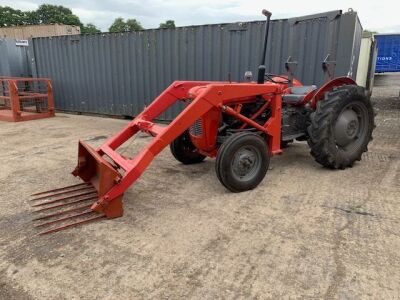 Massey- Ferguson 35X - 2
