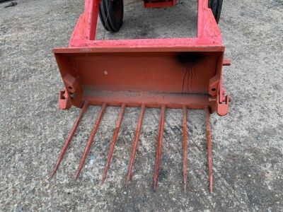 Massey- Ferguson 35X - 9