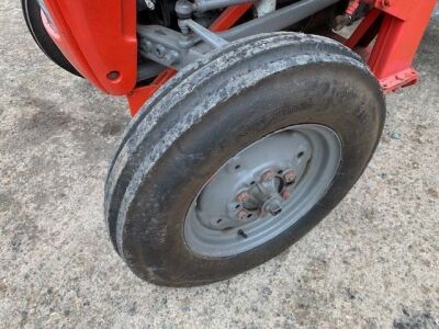Massey- Ferguson 35X - 14