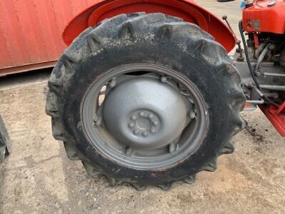 Massey- Ferguson 35X - 16
