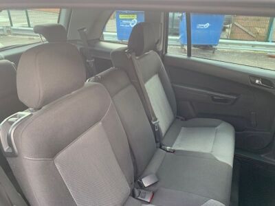 2011 Vauxhall Zafira 7 Seater Car - 6