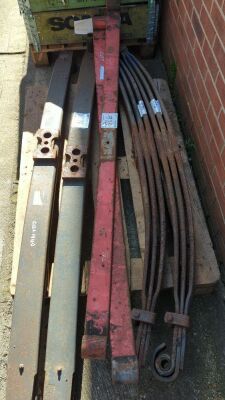 Pair of DAF 75 Leaf Springs