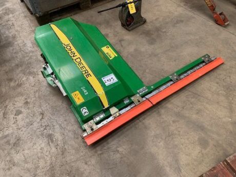 John Deere Zurn 600R Side Cutter for Combine