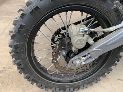 Stomp 2023 190CC Pit Bike - 4