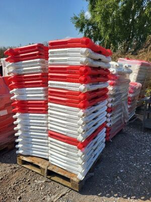 4 Pallets of Plastic Safety Barriers