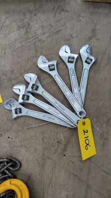 6x Adjustable Spanners