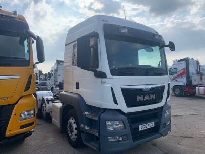 2015 MAN TGS 24.440 6x2 Mini Midlift Tractor Unit