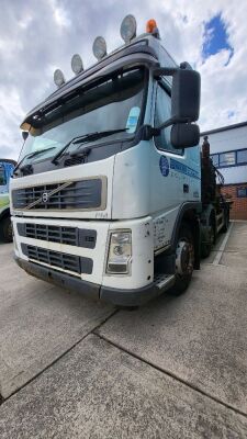 2006 Volvo FM440 8x2 Hiab Flad Body Rigid 