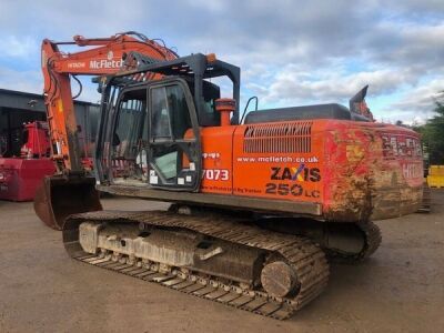 2015 Hitachi ZX250LC-5B Excavator - 3