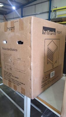 New & Unused Halfords 6 Draw Roller Bottom Box in Black