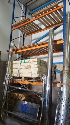 2x 285cm x 90cm Racking