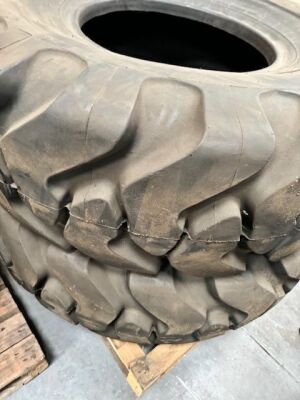 2x Unused 20.5 R25 Continental Earth Mover Tyres - 2