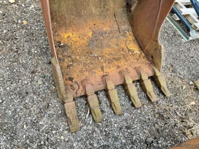 4ft Digging Bucket - 65mm Pins - 2