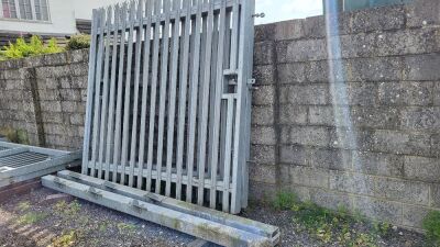 2x 2.5mx2.35m Galvanised Gates