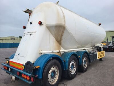 2005 Feldbinder 40³ Triaxle 3 Pot Powder Tanker - 4