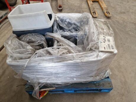 Pallet of Plastic Animal Litter Trays