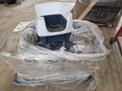 Pallet of Plastic Animal Litter Trays - 3