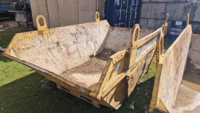 8yrd Skip c/w: Crane Lift Brackets