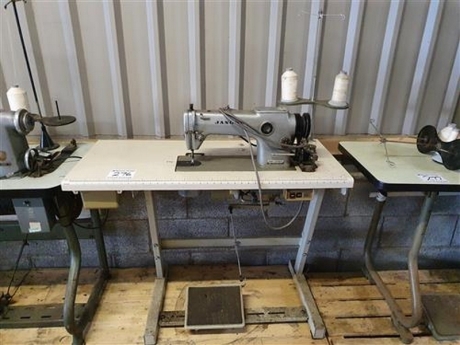 Janome DB-J703 Sewing Machine 