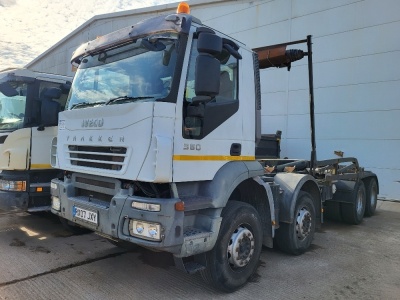 2007 Iveco Trakker 360 8x4 Hookloader