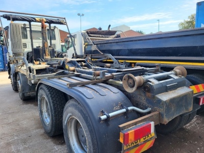 2007 Iveco Trakker 360 8x4 Hookloader - 3