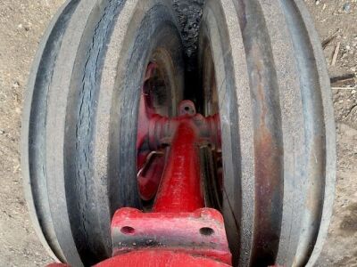 McCormack Farmall M Tractor - 10