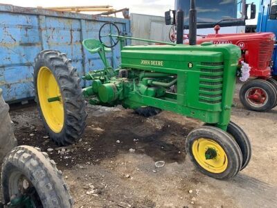 John Deere BN Tractor - 2