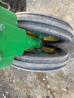 John Deere BN Tractor - 9