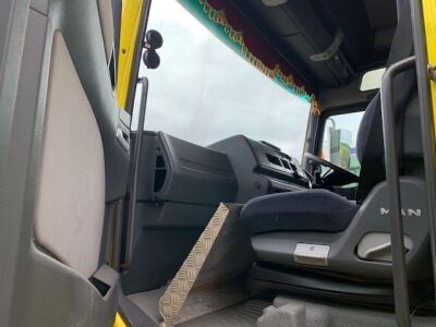 2007 MAN TGA 26.480 6x2 Midlift Tractor Unit - 16