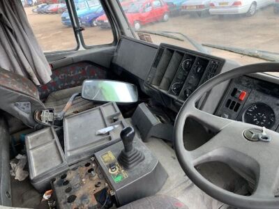 1994 Mercedes 1834 4x2 Tractor Unit - 15